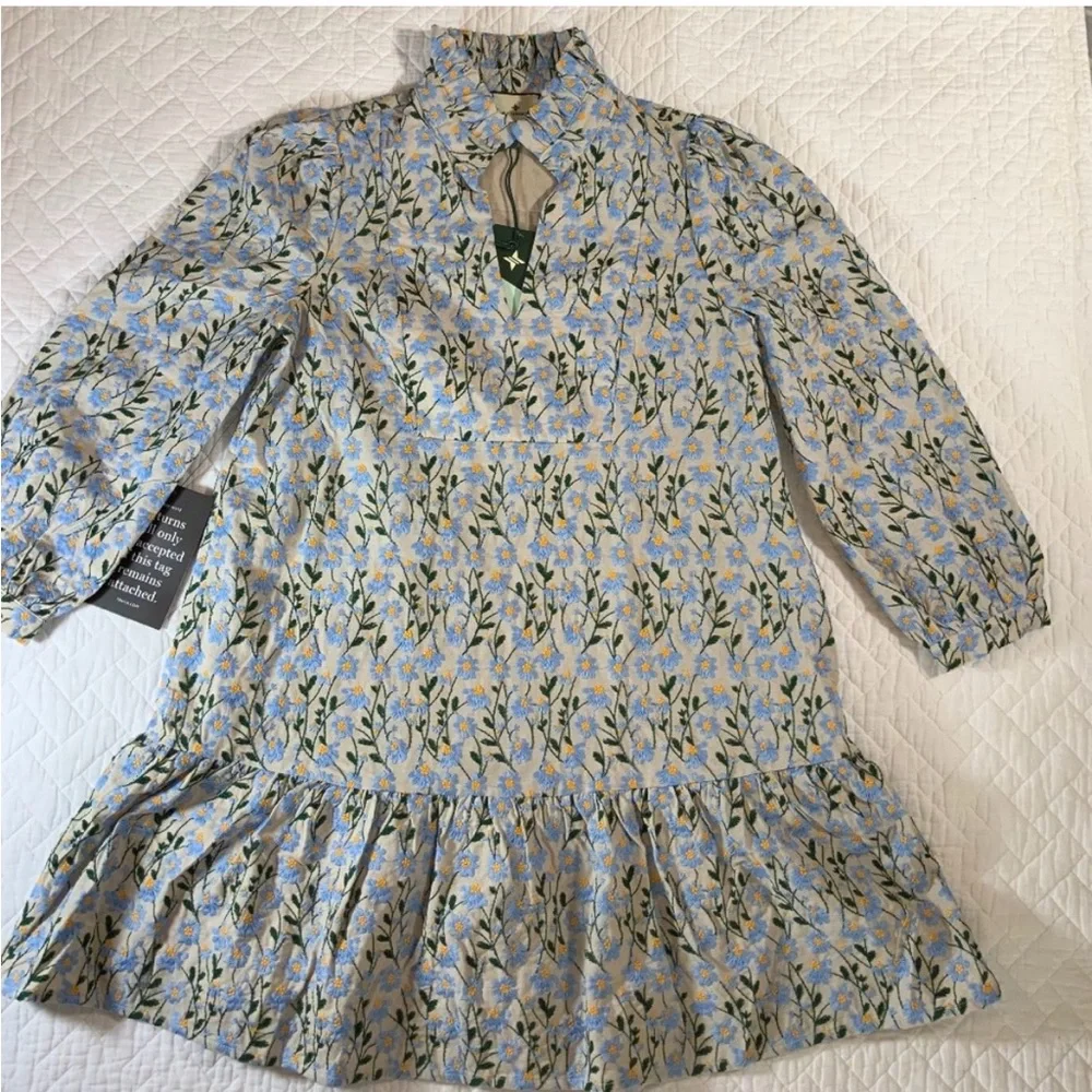 Tuckernut Floral Patterned Dress with Puff Sleeves - Picture 5 of 7